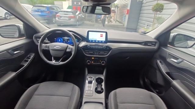 Ford Kuga image 2