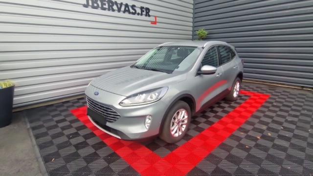 Ford Kuga image 4