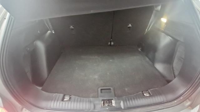 Ford Kuga image 8