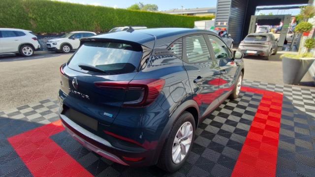 Renault Captur image 8