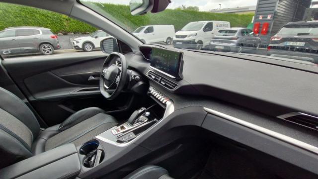 Peugeot 3008 image 1