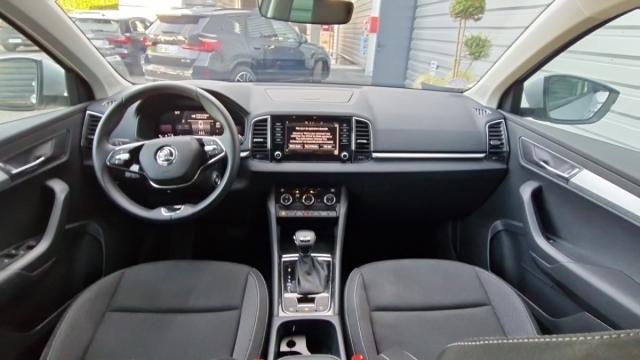 Skoda Karoq image 8