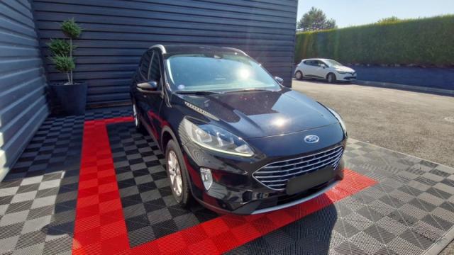 Ford Kuga image 6