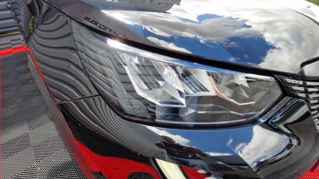 Peugeot 2008 image 2