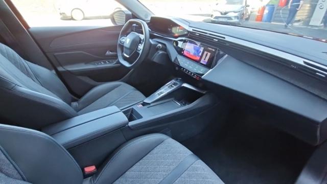 Peugeot 408 image 3