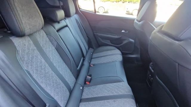 Peugeot 408 image 2