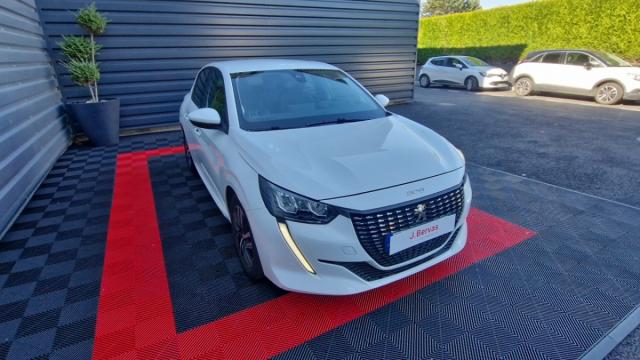 Peugeot 208 image 6