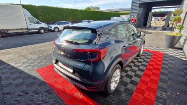 Renault Captur image 8