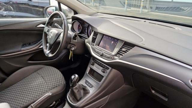 Opel Astra image 4