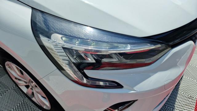 Renault Clio image 6