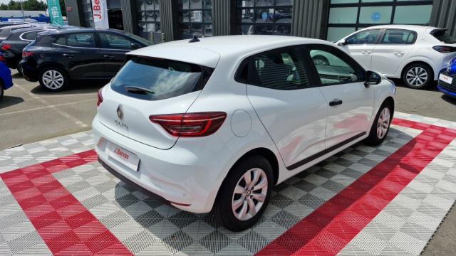 Renault Clio image 9