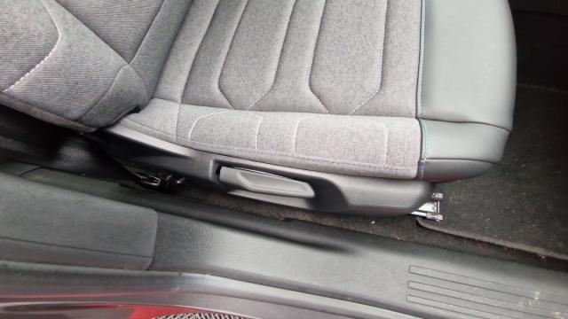 Citroen C4 image 2