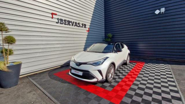 Toyota C-Hr image 9