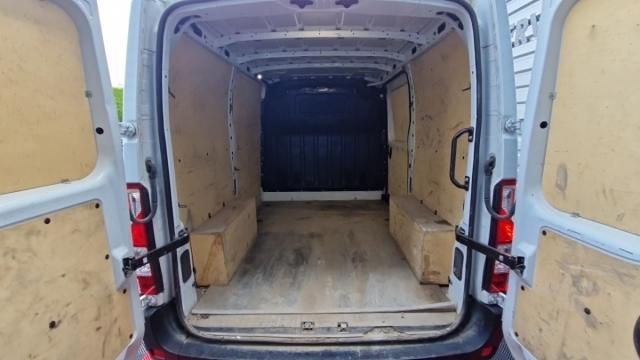 Renault Master image 7