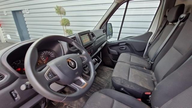 Renault Master image 9