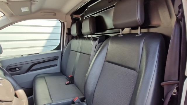 Citroen Jumpy image 7