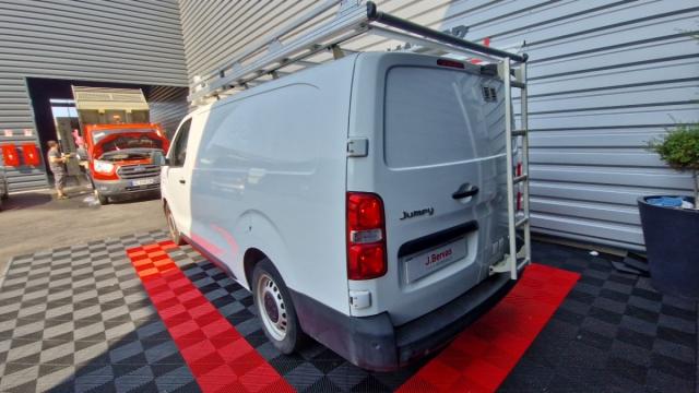 Citroen Jumpy image 2