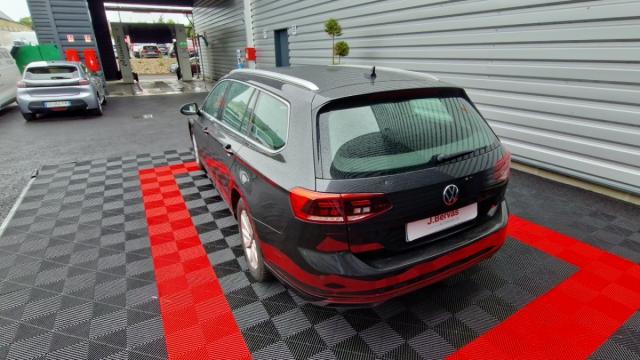 Volkswagen Passat Sw image 2