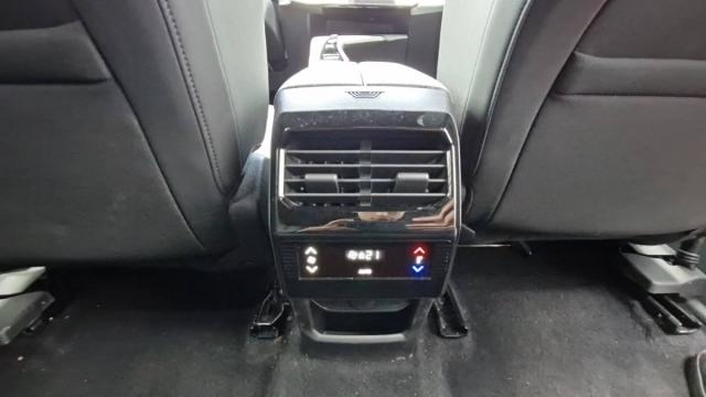 Peugeot 5008 image 4