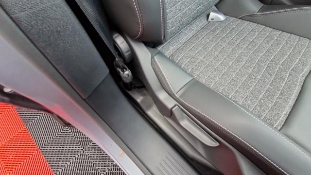 Peugeot 5008 image 9