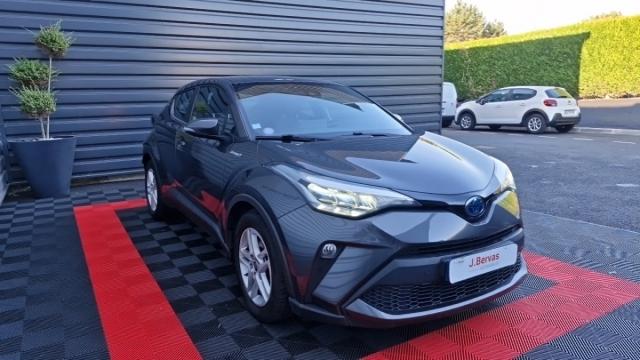 Toyota C-Hr image 6