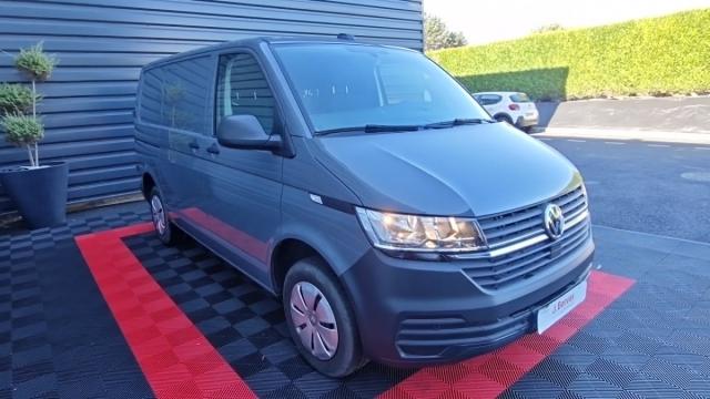 Volkswagen Transporter image 3