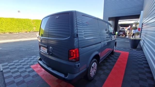Volkswagen Transporter image 4