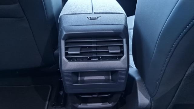 Peugeot 3008 image 6