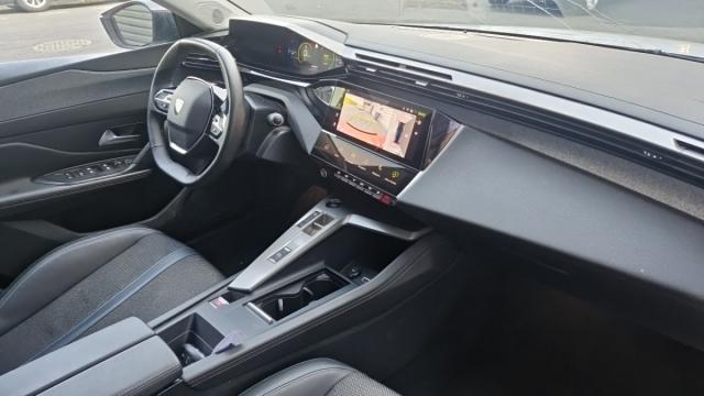 Peugeot 308 image 6