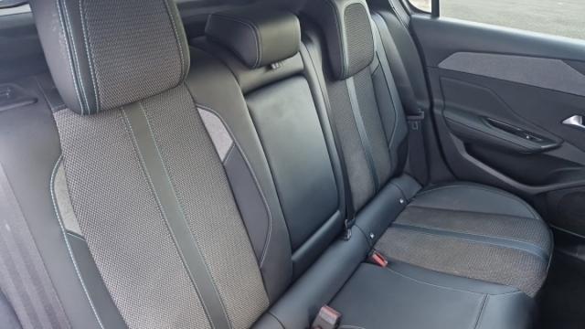 Peugeot 308 image 3