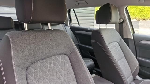 Volkswagen Passat Sw image 1