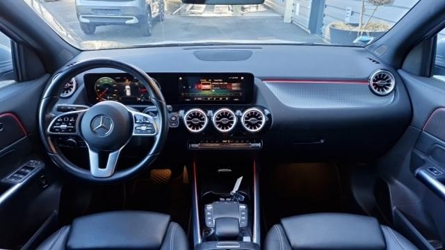 Mercedes Benz Gla image 5