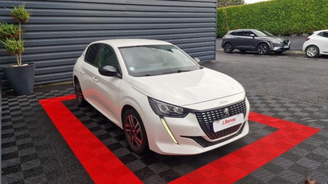 Peugeot 208 image 8