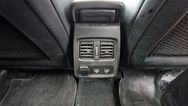 Renault Captur image 1