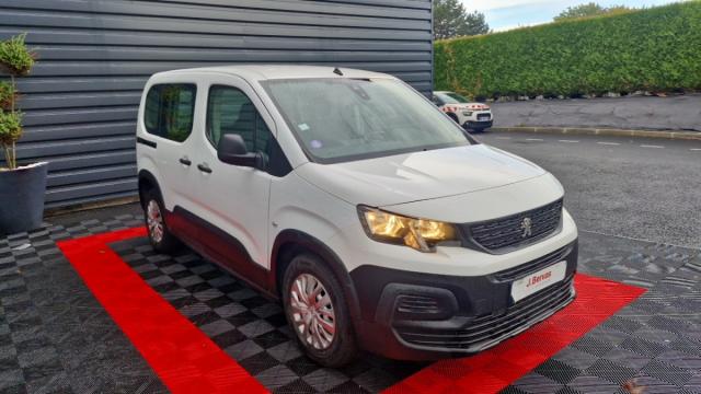 Peugeot Rifter image 9