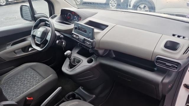 Peugeot Rifter image 7