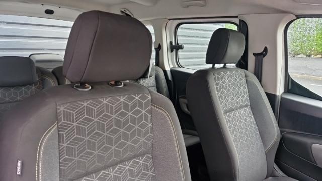 Peugeot Rifter image 2