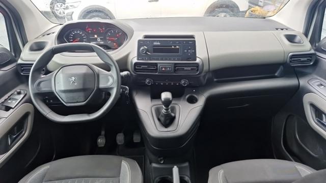Peugeot Rifter image 8