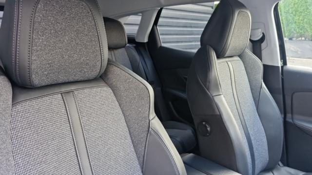 Peugeot 3008 image 6