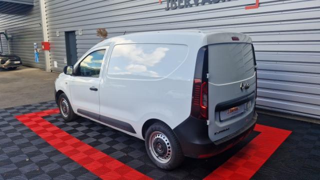 Renault Express Van image 8