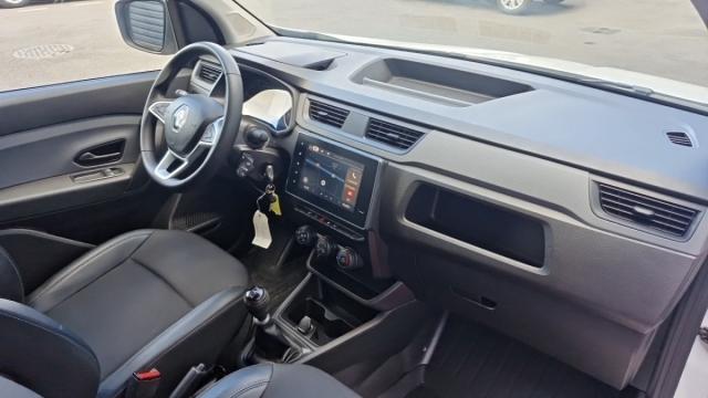 Renault Express Van image 7