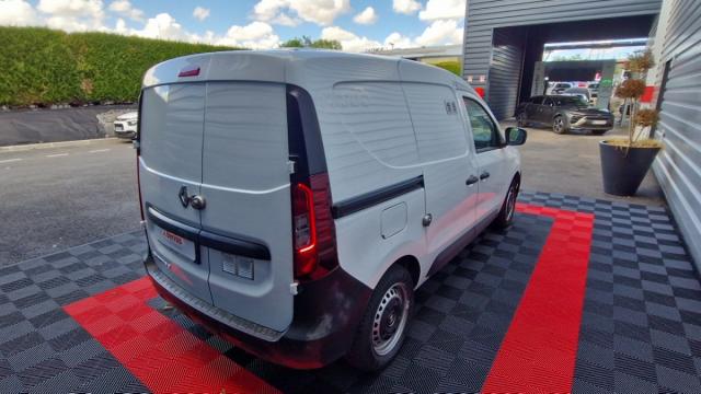 Renault Express Van image 5