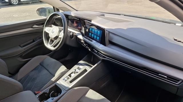 Volkswagen Golf image 2
