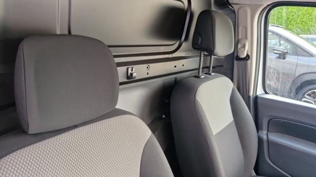 Renault Kangoo Express image 1