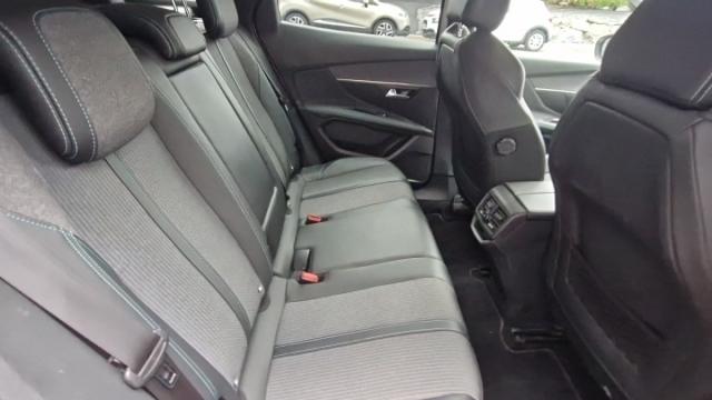 Peugeot 3008 image 9