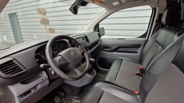 Citroen Jumpy image 8