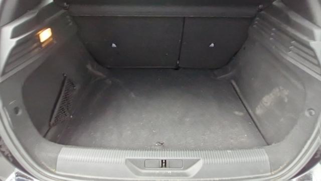 Peugeot 308 image 3