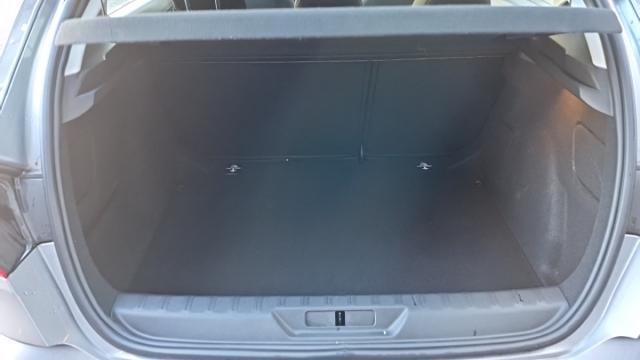 Peugeot 308 image 9