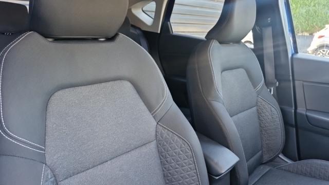 Renault Captur image 7