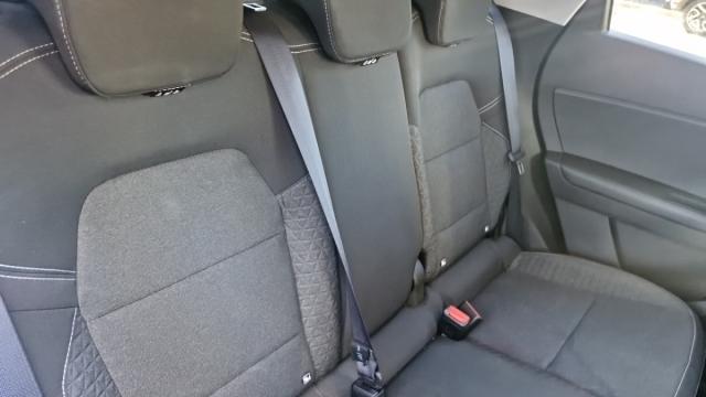 Renault Captur image 8